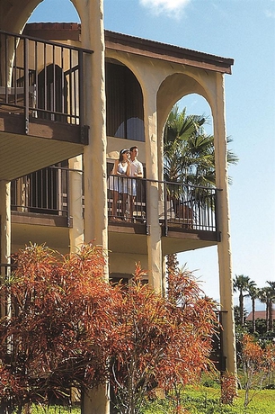 Imagen de los exteriores del Hotel Aston Maui Hill. Foto 11