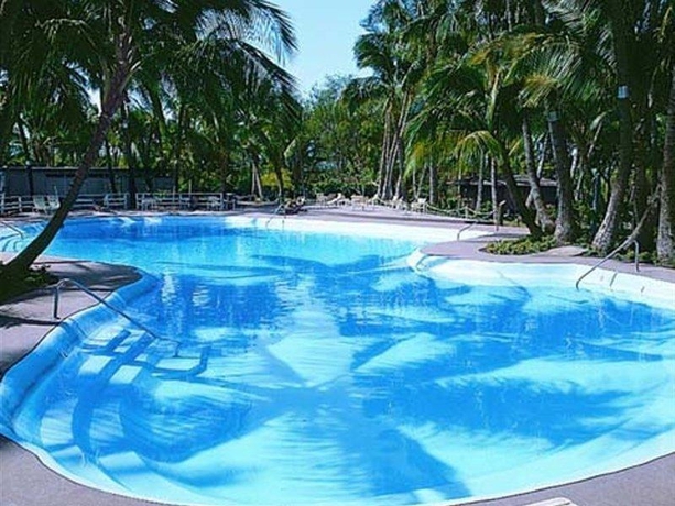 Imagen general del Hotel Aston Maui Lu. Foto 2