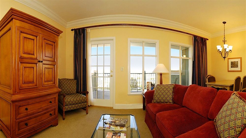 Imagen de los interiores del Hotel Aston Montelago Village Resort. Foto 8
