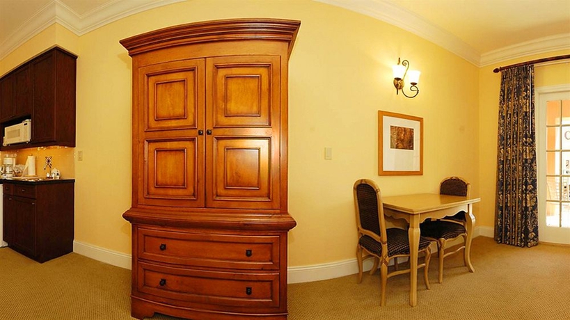 Imagen de la habitación del Hotel Aston Montelago Village Resort. Foto 4