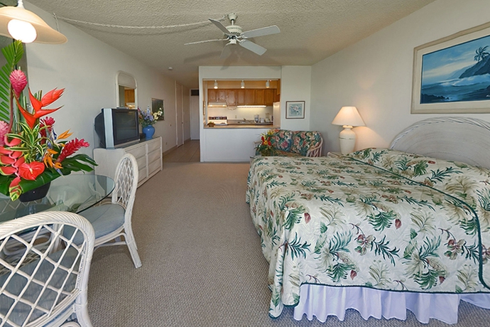 Imagen de la habitación del Hotel Aston Paki Maui. Foto 3