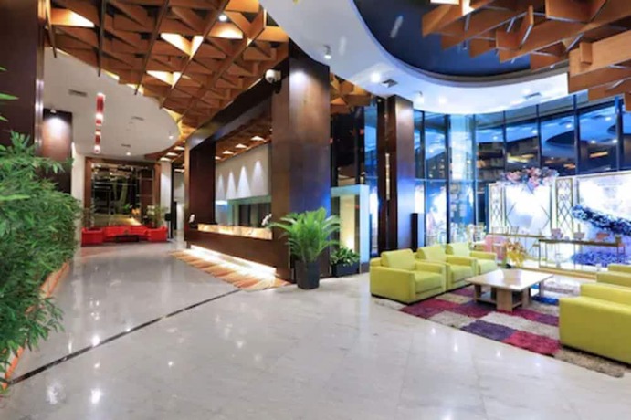 Imagen de los interiores del Hotel Aston Palembang and Conference Center. Foto 9