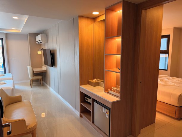 Imagen de la habitación del Hotel Aston Pattaya. Foto 6