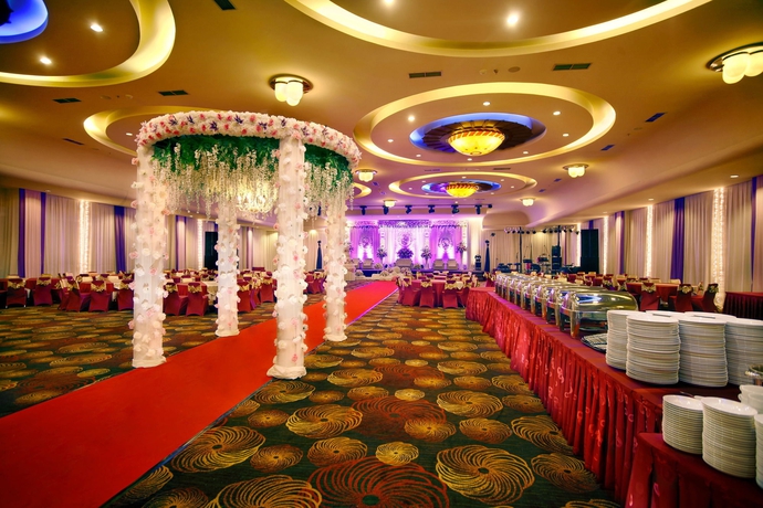 Imagen de los interiores del Hotel Aston Pontianak and Convention Center. Foto 10