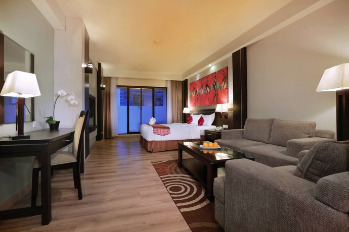 Imagen de los interiores del Hotel Aston Pontianak and Convention Center. Foto 14