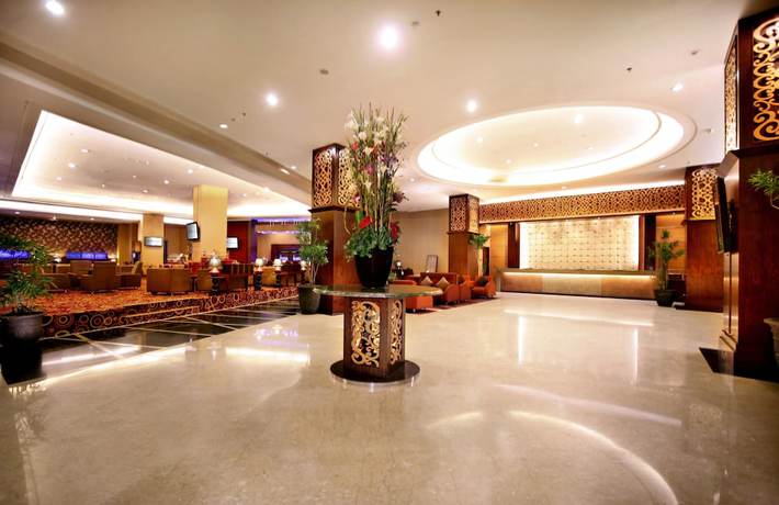 Imagen de los interiores del Hotel Aston Samarinda and Convention Center. Foto 9