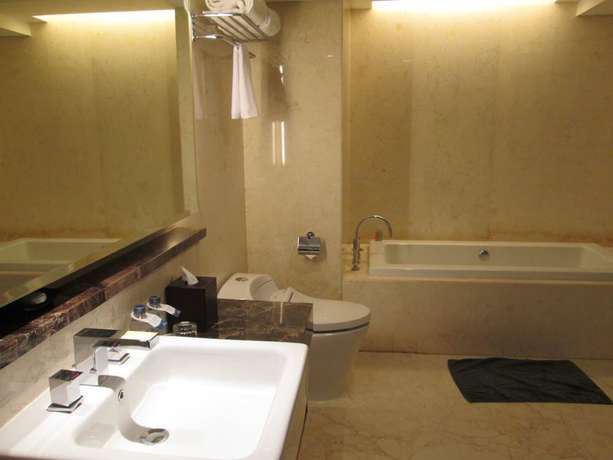 Imagen de la habitación del Hotel Aston Samarinda and Convention Center. Foto 8