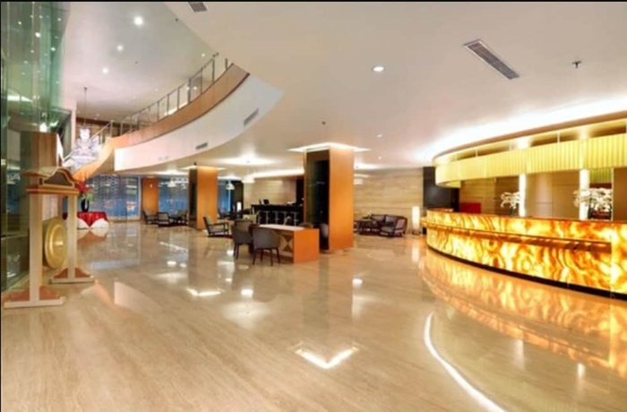 Imagen de los interiores del Hotel Aston Semarang Hotel And Convention Center. Foto 19
