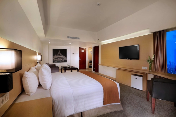 Imagen de la habitación del Hotel Aston Semarang Hotel And Convention Center. Foto 14