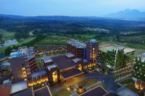 Imagen general del Hotel Aston Sentul Lake Resort and Conference Center. Foto 5