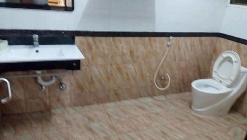 Imagen de la habitación del Hotel Aston Suites, Muscat. Foto 5