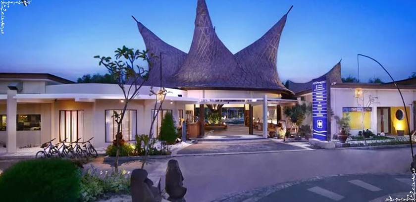 Imagen de los interiores del Hotel Aston Sunset Beach Resort - Gili Trawangan. Foto 14