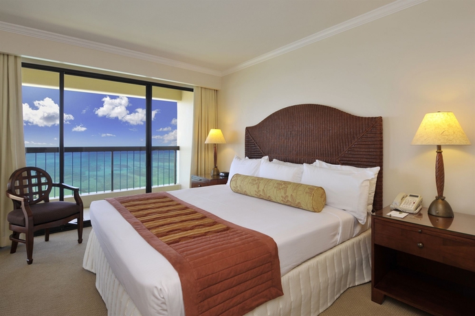 Imagen de la habitación del Hotel Aston Waikiki Beach Tower. Foto 5