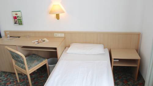 Imagen de la habitación del Hotel Astor, Altenburgo. Foto 7