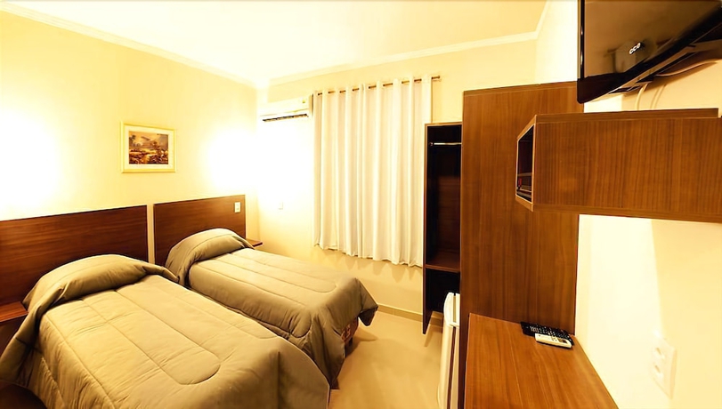 Imagen de la habitación del Hotel Astor, Bauru. Foto 6
