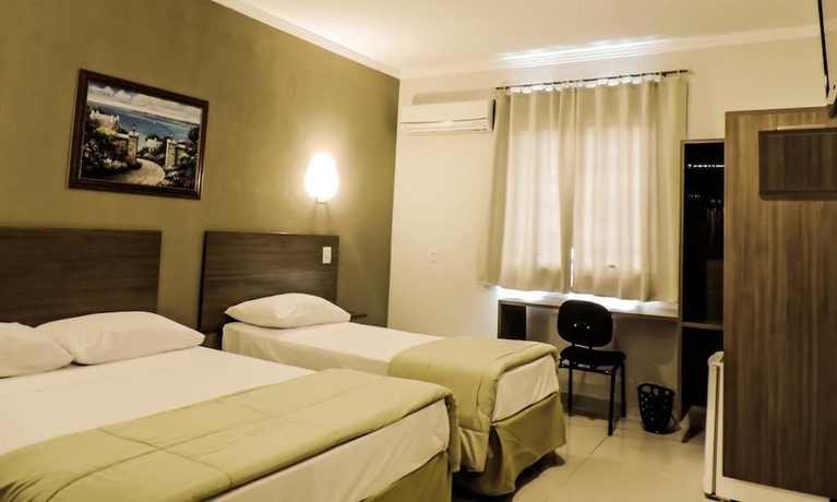 Imagen de la habitación del Hotel Astor, Bauru. Foto 13