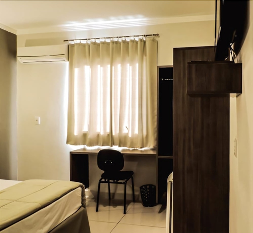 Imagen de la habitación del Hotel Astor, Bauru. Foto 14