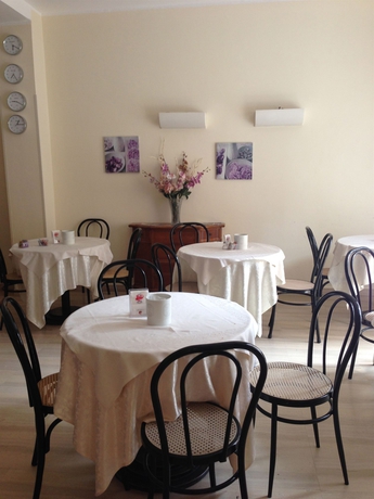 Imagen del bar/restaurante del Hotel Astor, Bolonia. Foto 3