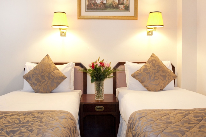 Imagen de la habitación del Hotel Astor Court. Foto 8