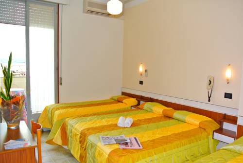 Imagen de la habitación del Hotel Astor, Lido di Savio. Foto 5