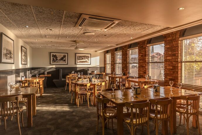 Imagen del bar/restaurante del Hotel Astor Motor Inn. Foto 12