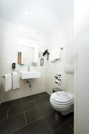 Imagen de la habitación del Hotel Astor Munich. Foto 6