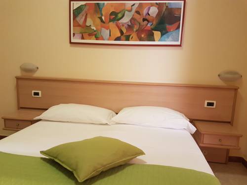 Imagen de la habitación del Hotel Astor, Pisa. Foto 3