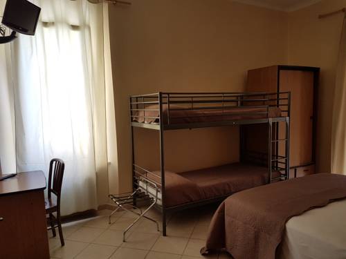 Imagen de la habitación del Hotel Astor, Pisa. Foto 5