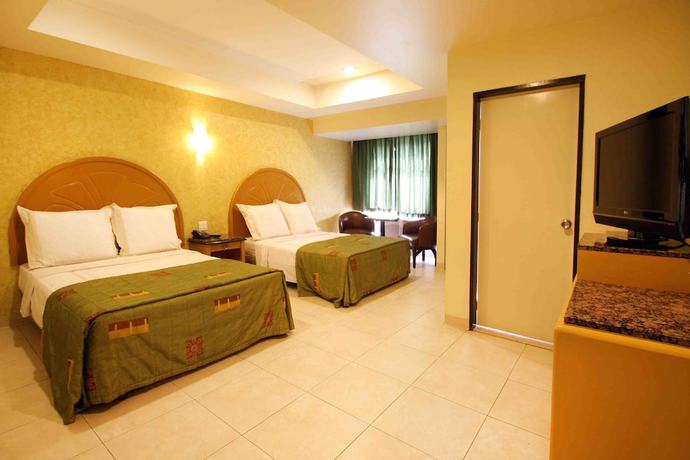 Imagen de la habitación del Hotel Astor Tijuana. Foto 8