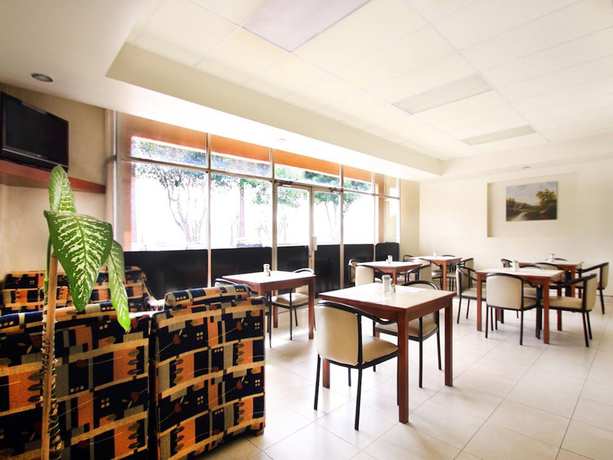 Imagen del bar/restaurante del Hotel Astor Tijuana. Foto 4