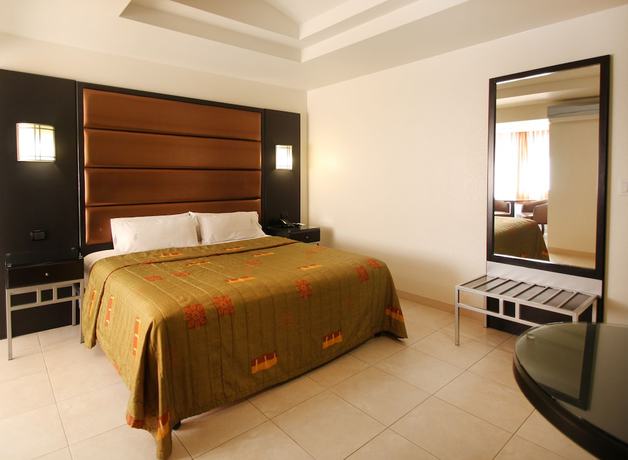 Imagen de la habitación del Hotel Astor Tijuana. Foto 11