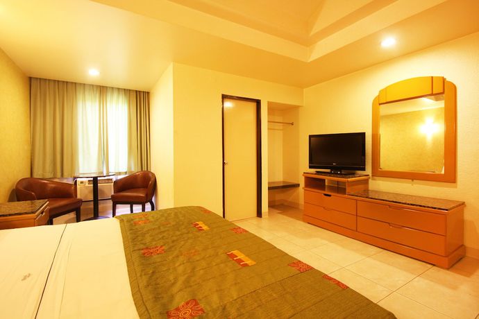 Imagen de la habitación del Hotel Astor Tijuana. Foto 15