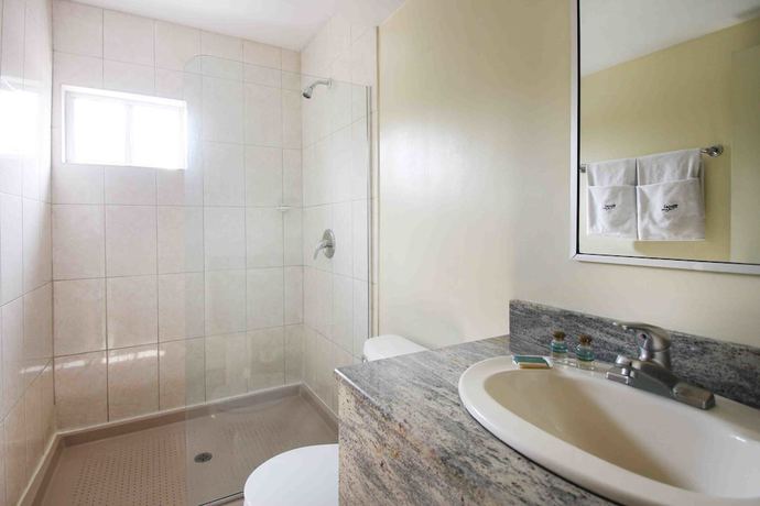 Imagen de la habitación del Hotel Astor Tijuana. Foto 17