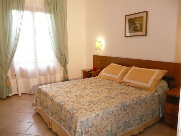 Imagen de la habitación del Hotel Astor Victoria. Foto 9