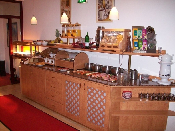 Imagen del bar/restaurante del Hotel Astor, Wuppertal. Foto 8