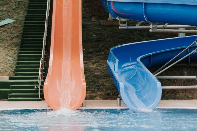 Imagen de la piscina del Hotel Astoria, Alba Iulia. Foto 16