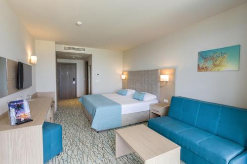 Imagen de la habitación del Hotel Astoria All Inclusive & Private Beach. Foto 16