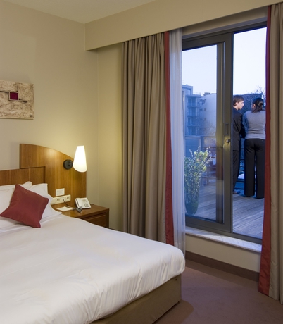 Imagen de los exteriores del Hotel Astoria, Amberes. Foto 8