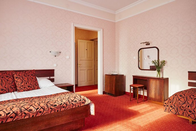 Imagen de la habitación del Hotel Astoria, Balatonfured. Foto 4