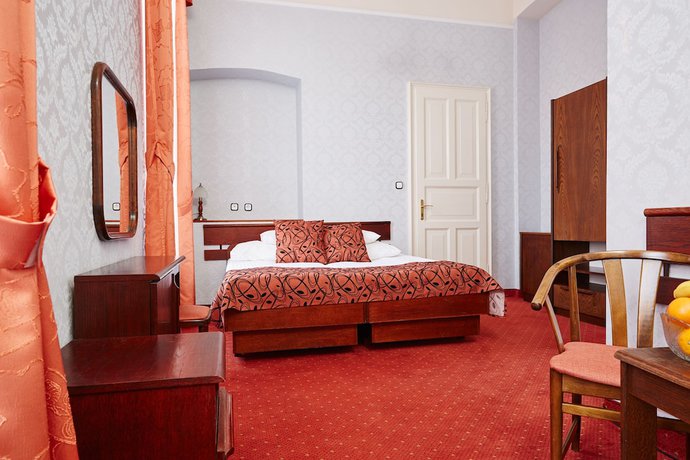 Imagen de la habitación del Hotel Astoria, Balatonfured. Foto 7