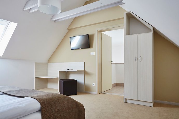 Imagen de la habitación del Hotel Astoria, Balatonfured. Foto 10