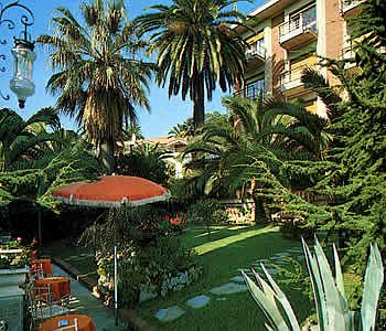 Imagen de los exteriores del Hotel Astoria, Bordighera. Foto 5