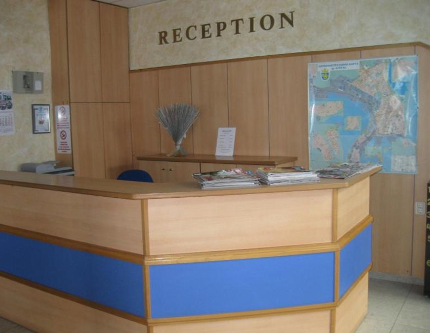 Imagen general del Hotel Astoria, Burgas/ Mar Negro. Foto 2