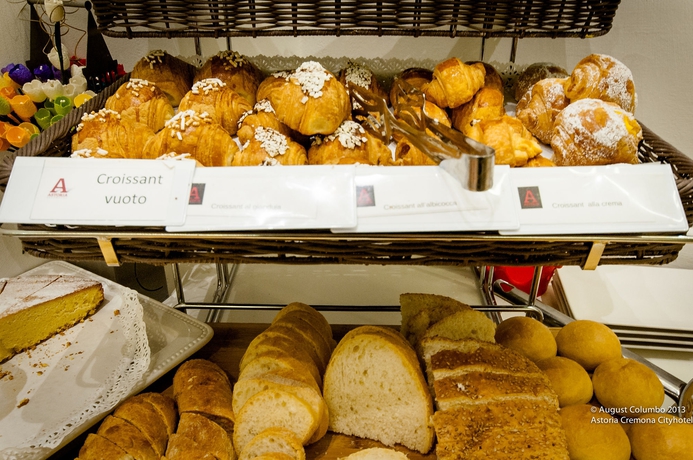 Imagen del bar/restaurante del Hotel Astoria, CREMONA. Foto 4