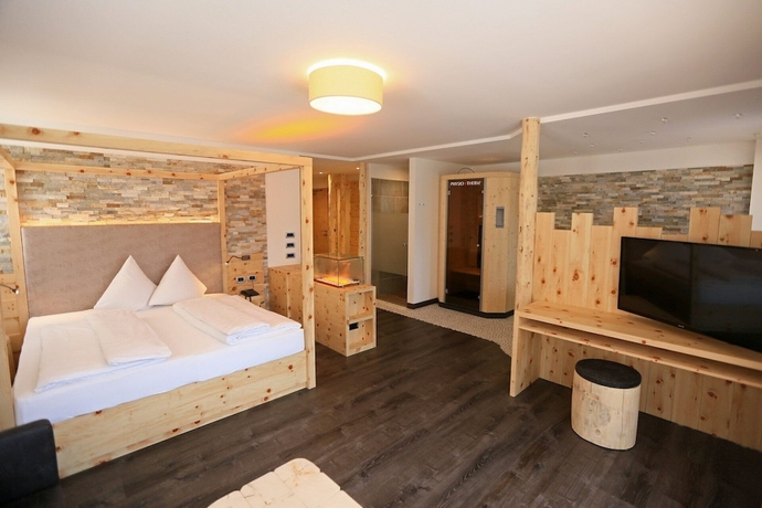 Imagen de la habitación del Hotel Astoria, Canazei. Foto 8