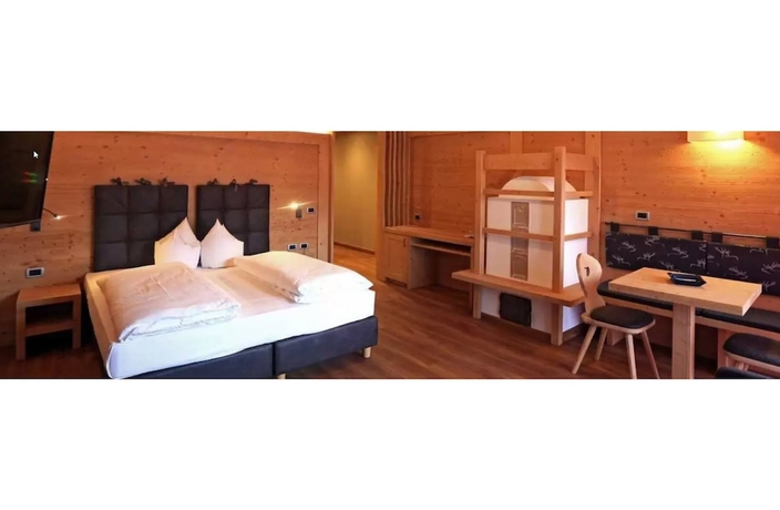 Imagen de la habitación del Hotel Astoria, Canazei. Foto 14