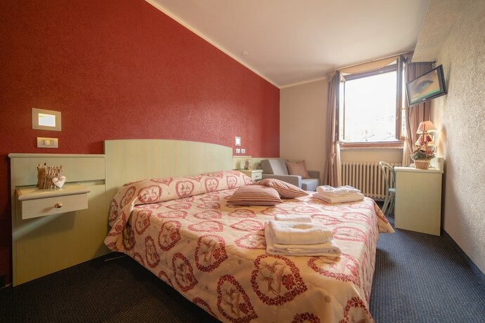 Imagen de la habitación del Hotel Astoria Cervinia. Foto 17