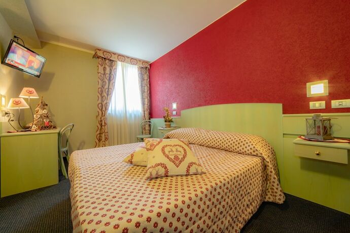 Imagen de la habitación del Hotel Astoria Cervinia. Foto 18