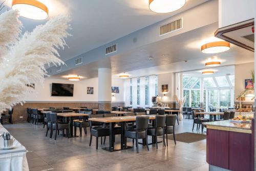 Imagen del bar/restaurante del Hotel Astoria City Resort. Foto 3