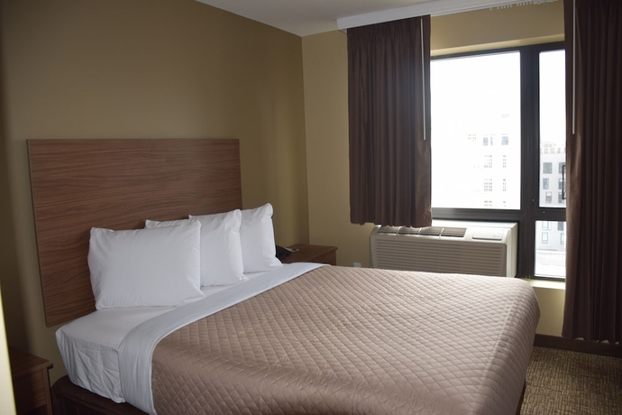 Imagen de la habitación del Hotel Astoria Delancy Inn and Suites. Foto 4